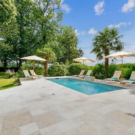 Magnifique Villa, 1h De Paris, Piscine Chauffee ! וילה