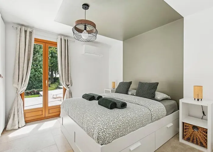 Magnifique Villa, 1h De Paris, Piscine Chauffee ! *