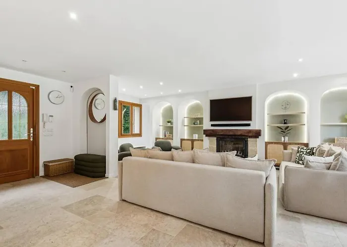 Villa Magnifique Villa, 1h De Paris, Piscine Chauffee ! Labosse